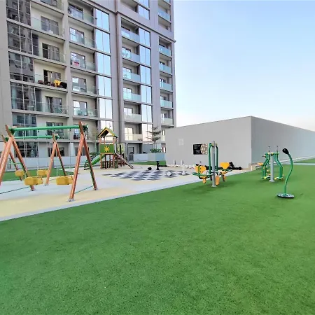 Beautiful 2 Bedroom Next To Business Bay - Sobha Creek Vista Дубай Экстерьер фото