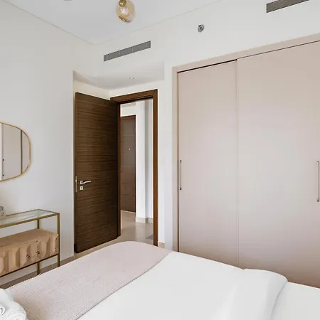 Beautiful 2 Bedroom Next To Business Bay - Sobha Creek Vista Дубай Экстерьер фото