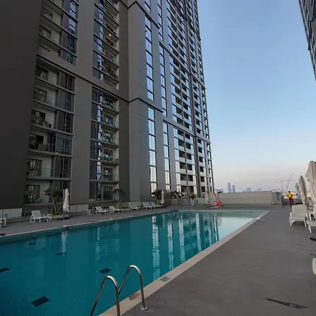 Beautiful 2 Bedroom Next To Business Bay - Sobha Creek Vista Дубай Экстерьер фото
